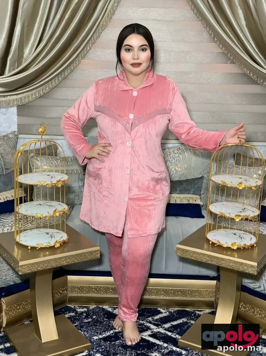 بيجامات متنوعة 