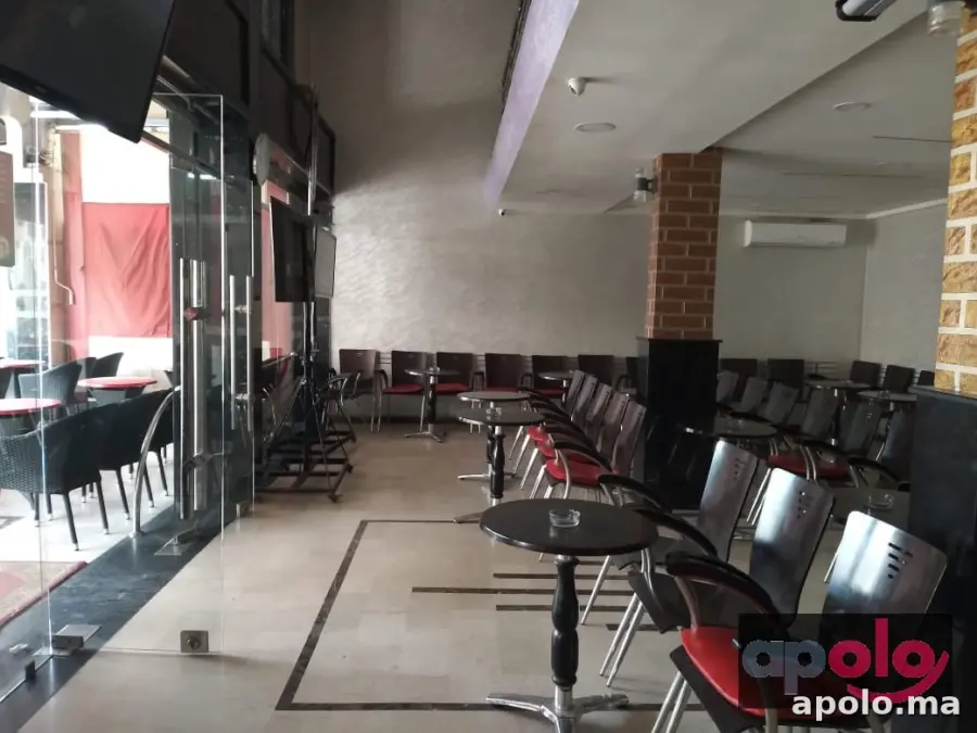 مقهى للبيع 